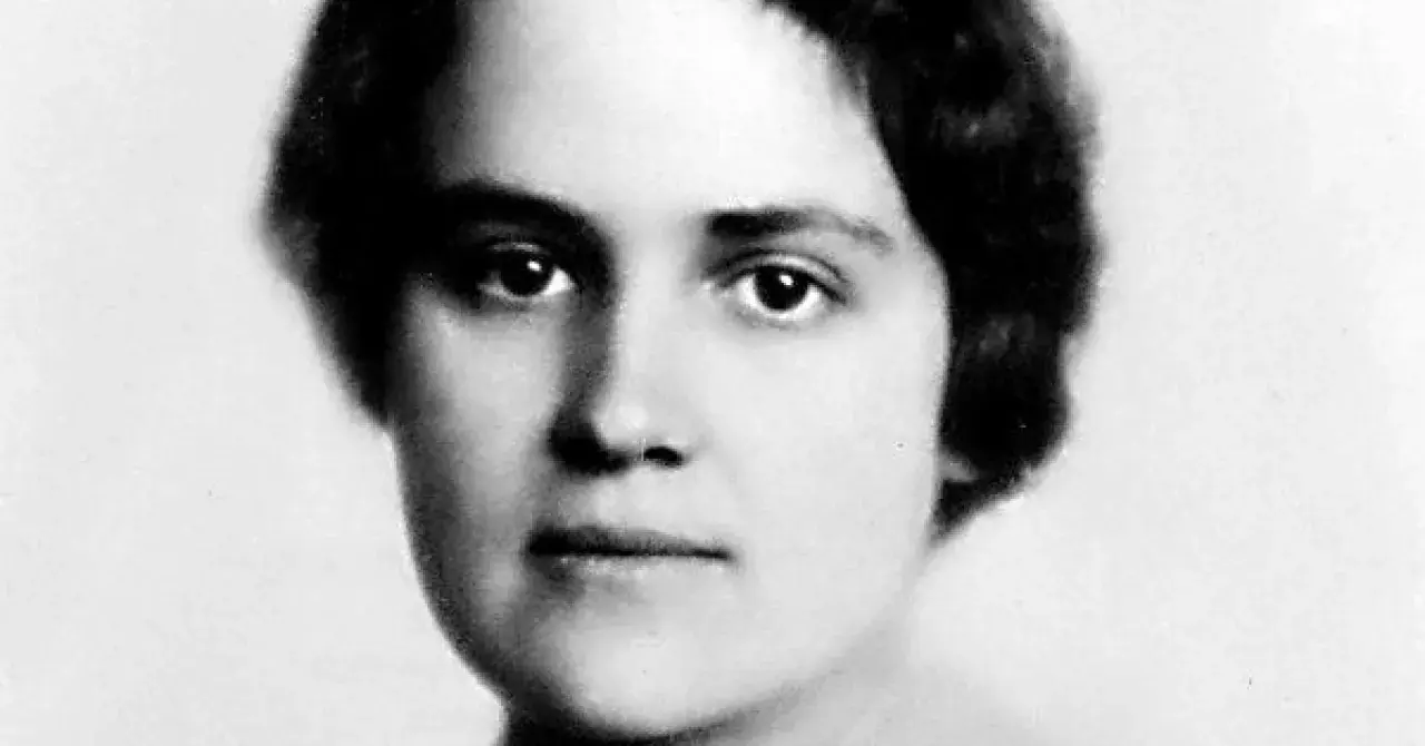 Portret Karoliny Lanckorońskiej. Ciekawostki o jej życiu i działalności naukowej.