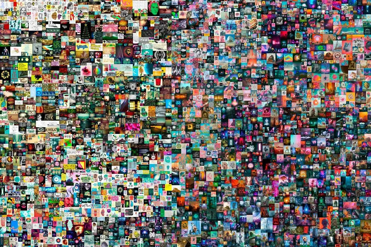 Obraz przedstawia kolaż tysięcy cyfrowych dzieł sztuki, które można kupić jako NFT. To cyfrowa sztuka, której unikalność potwierdza technologia blockchain.